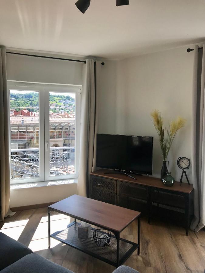Chez Mick et Sarah : Vert L'Industriel Le Puy-en-Velay Extérieur photo